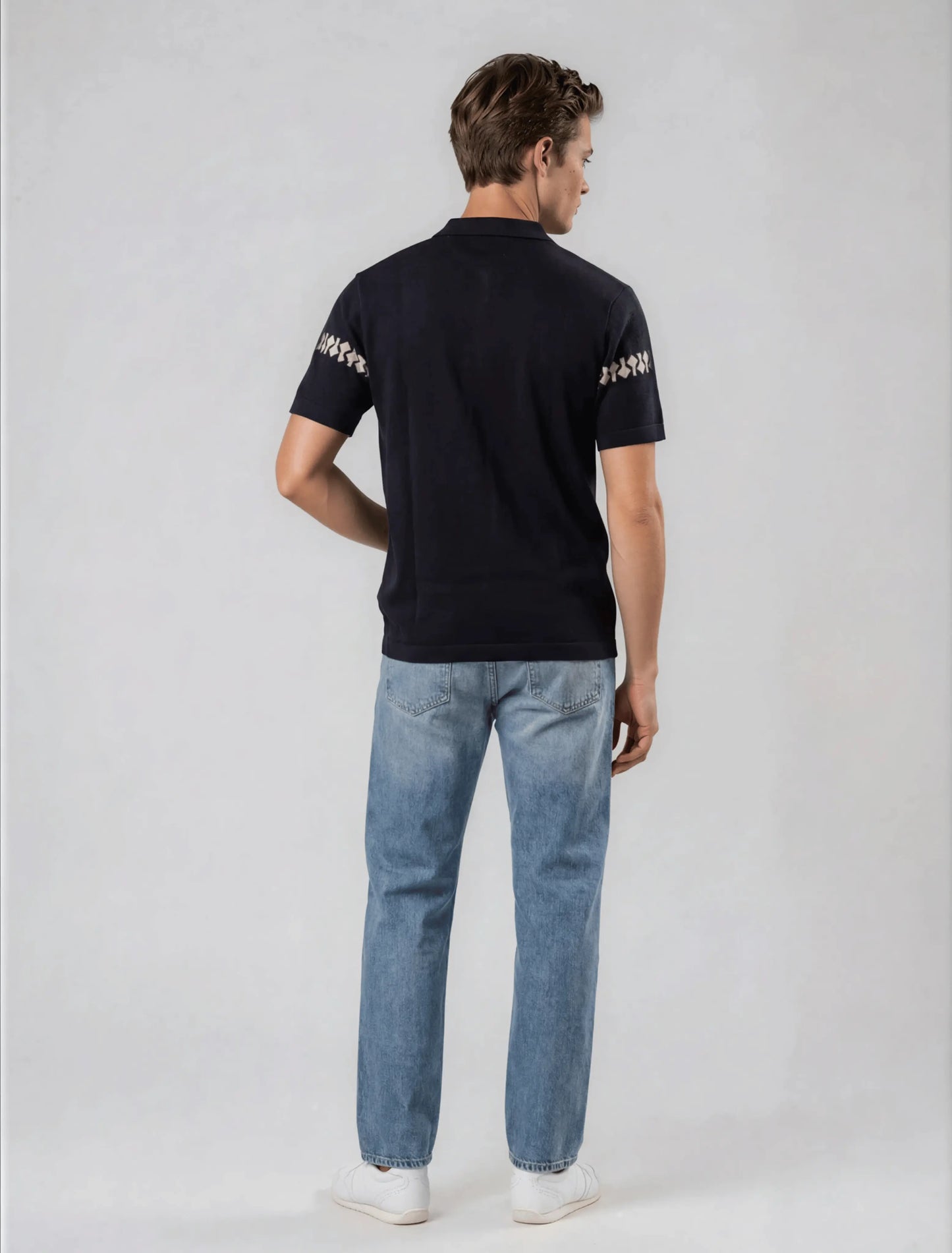 F5 - Geo Band Zip Polo — Black